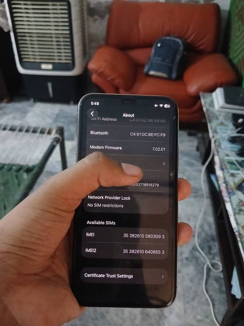 Apple iPhone 11 Pro 6