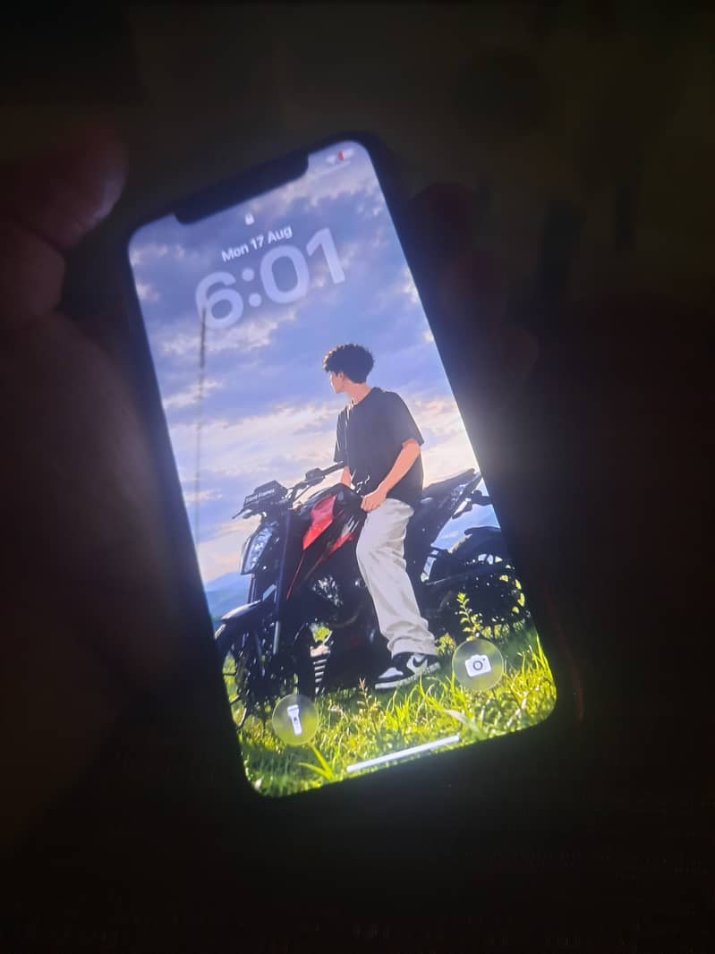 Apple iPhone 11 3