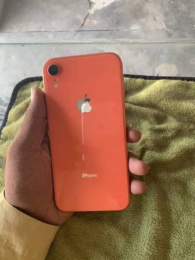 Apple iPhone XR urgent sale