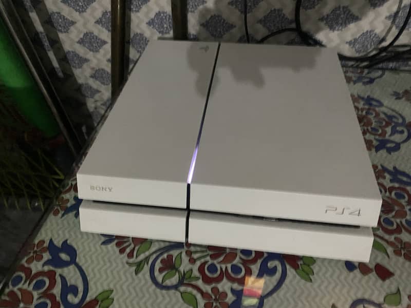 PlayStation 4 0
