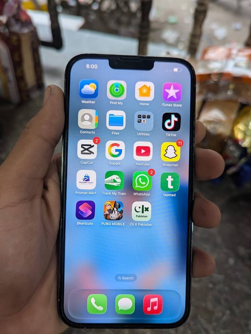 Apple iPhone 13 Pro Max 0