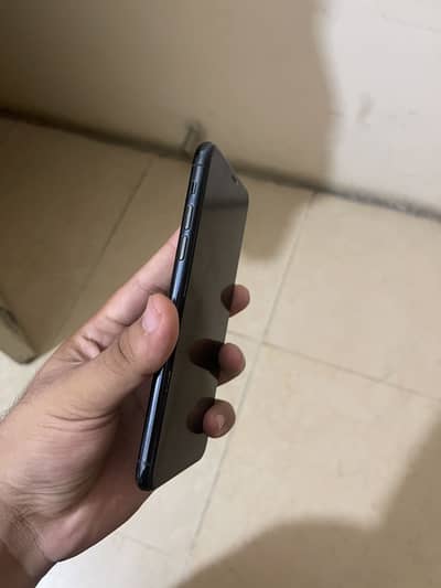 Apple iPhone 11 Pro Max 256 gb pta approved faulty