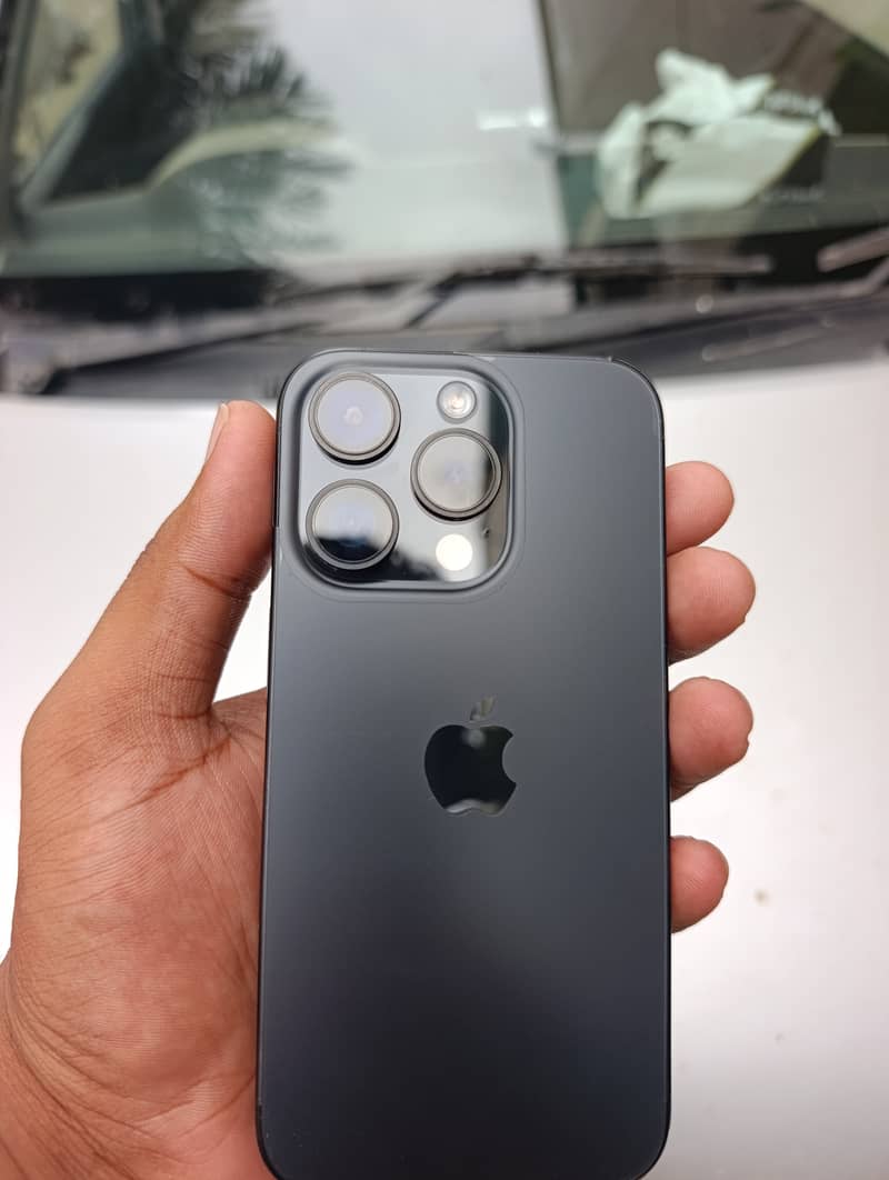 Apple iPhone 15 Pro 7