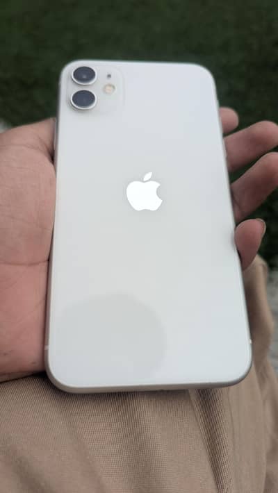 Apple iPhone 11
