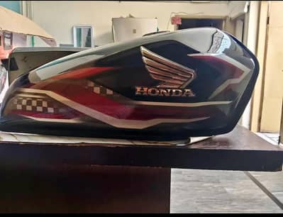 Honda 125 Black Complet set Tanky Tappy Kan GoOd condition