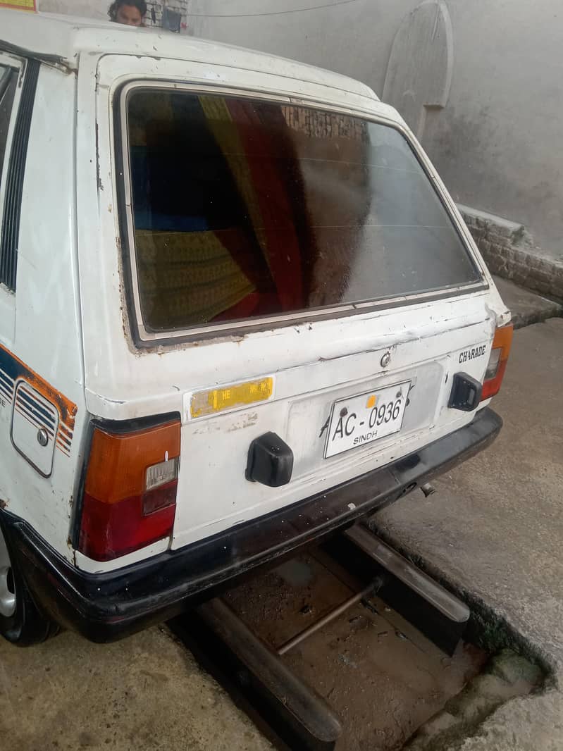 Daihatsu 6