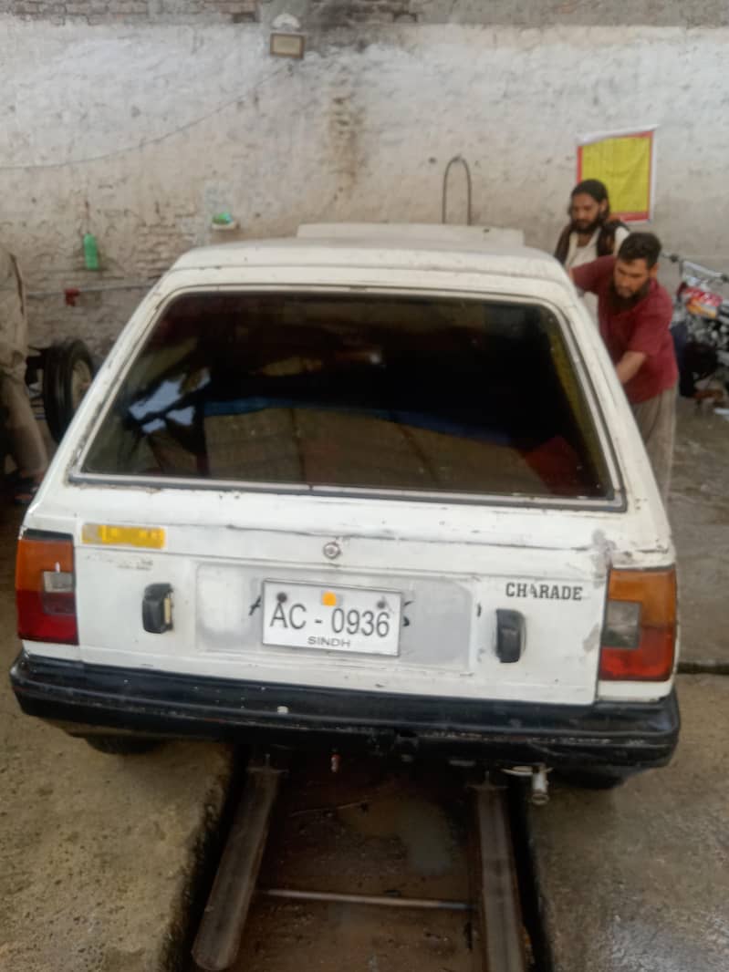 Daihatsu 10