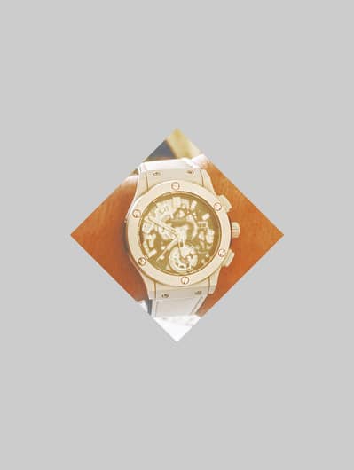 Urgent Sale – Men's Watch – ₹1,200 (Negotiable)"