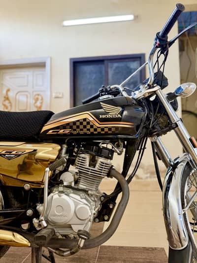 Honda 125 Self Start 2024 Gold Limited Edition