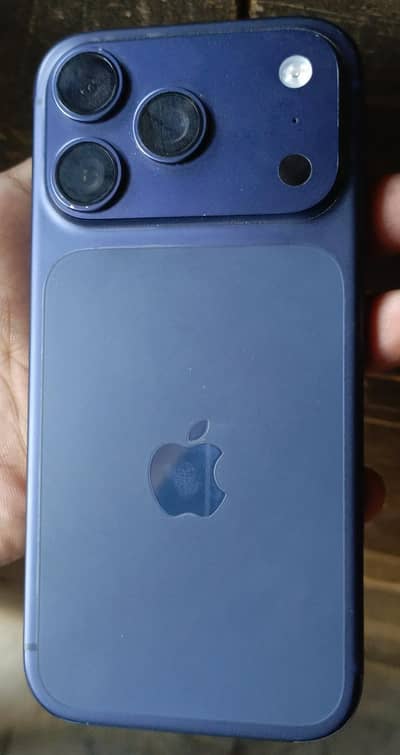 Apple iPhone 17 Pro MDM