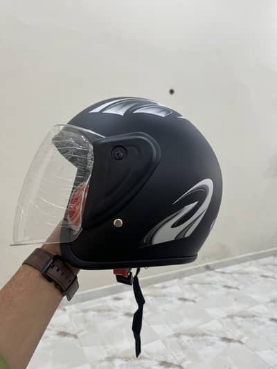 Half face helmet