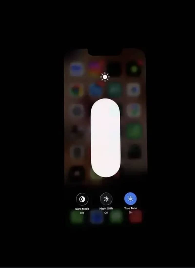 Apple iPhone 13 4