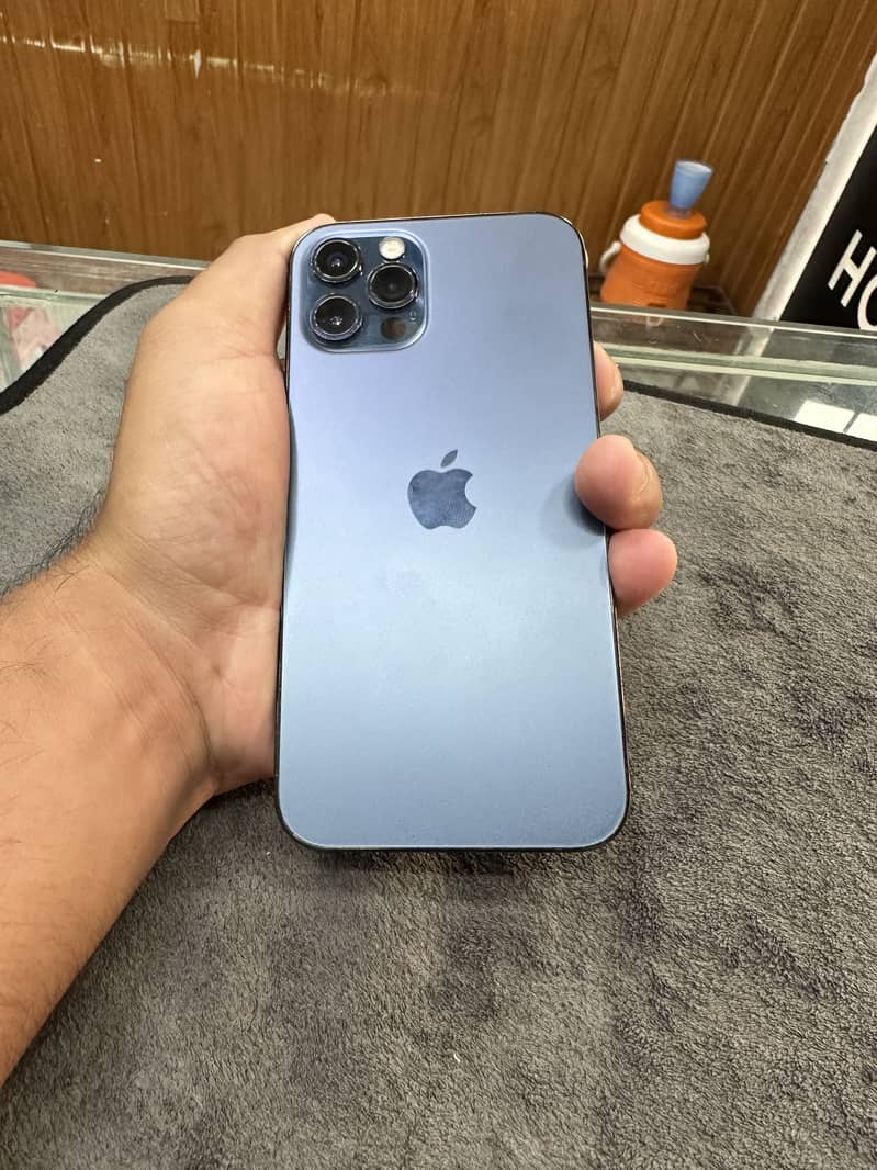 Apple iPhone 12 Pro 0