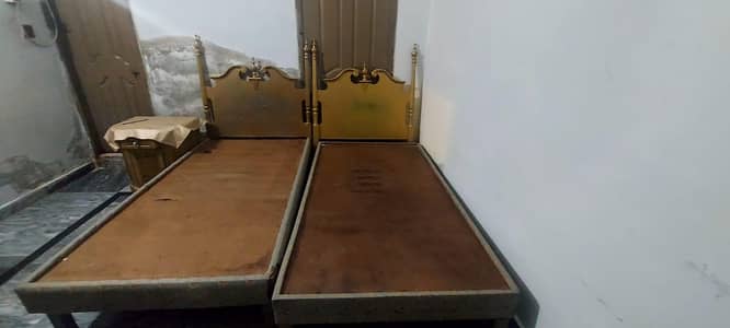 two single beds