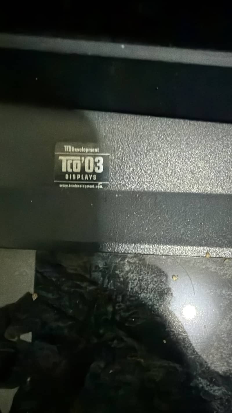 Gaming PC with screen 0