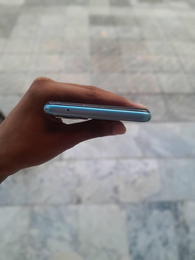 OPPO A96 0