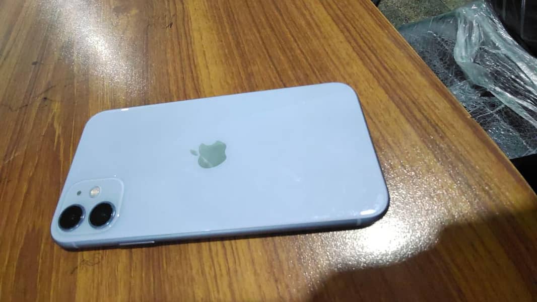 iphone 11 4