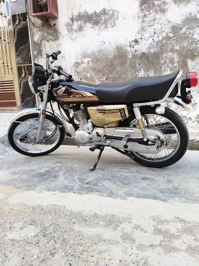 Honda Cg 125s Gold Edition