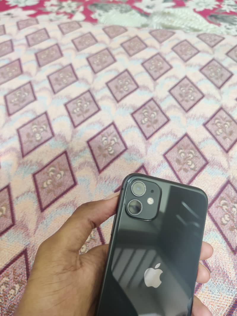 Apple iPhone 11 2