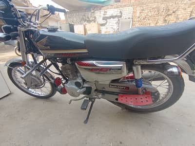 Honda CG 125 2025