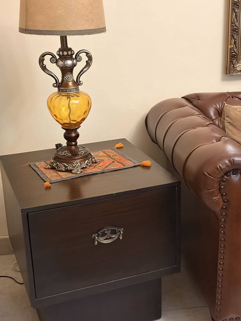 Centre table with side tables 2