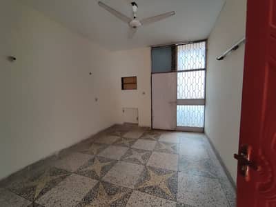 10 Marla Full House For Rent In Allama Iqbal Town, Lahore