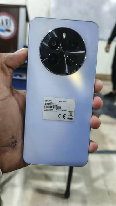 Realme 12