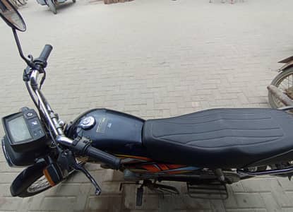 Honda CD70 2022