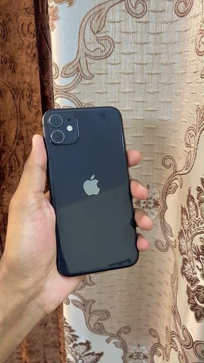 Apple iPhone 11 0