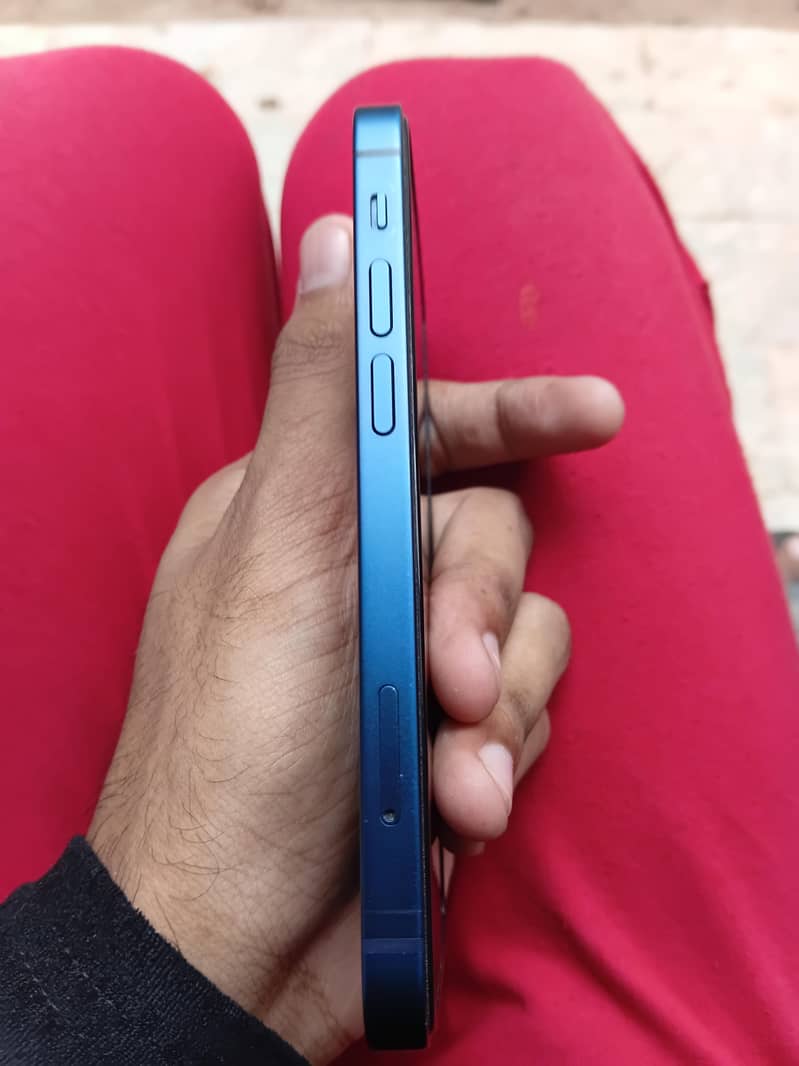 Apple iPhone 12 mini 5