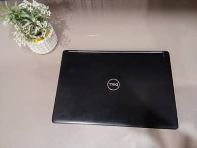 DELL Latitude 5490 8gen | 12 GB Ram 256 GB SSD 1080p FULL HD Display