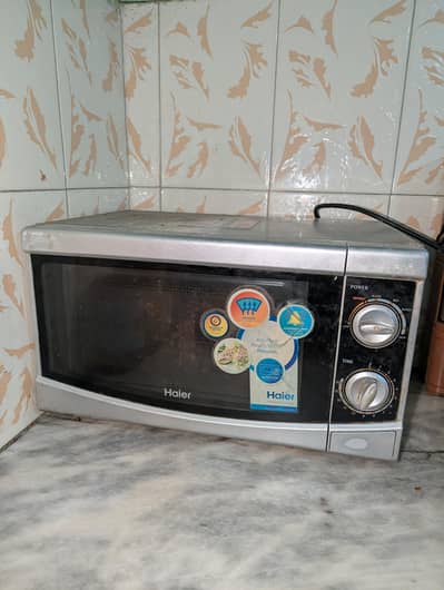 Microwave Oven