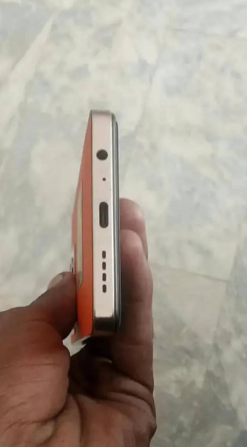 Infinix Note 30 5