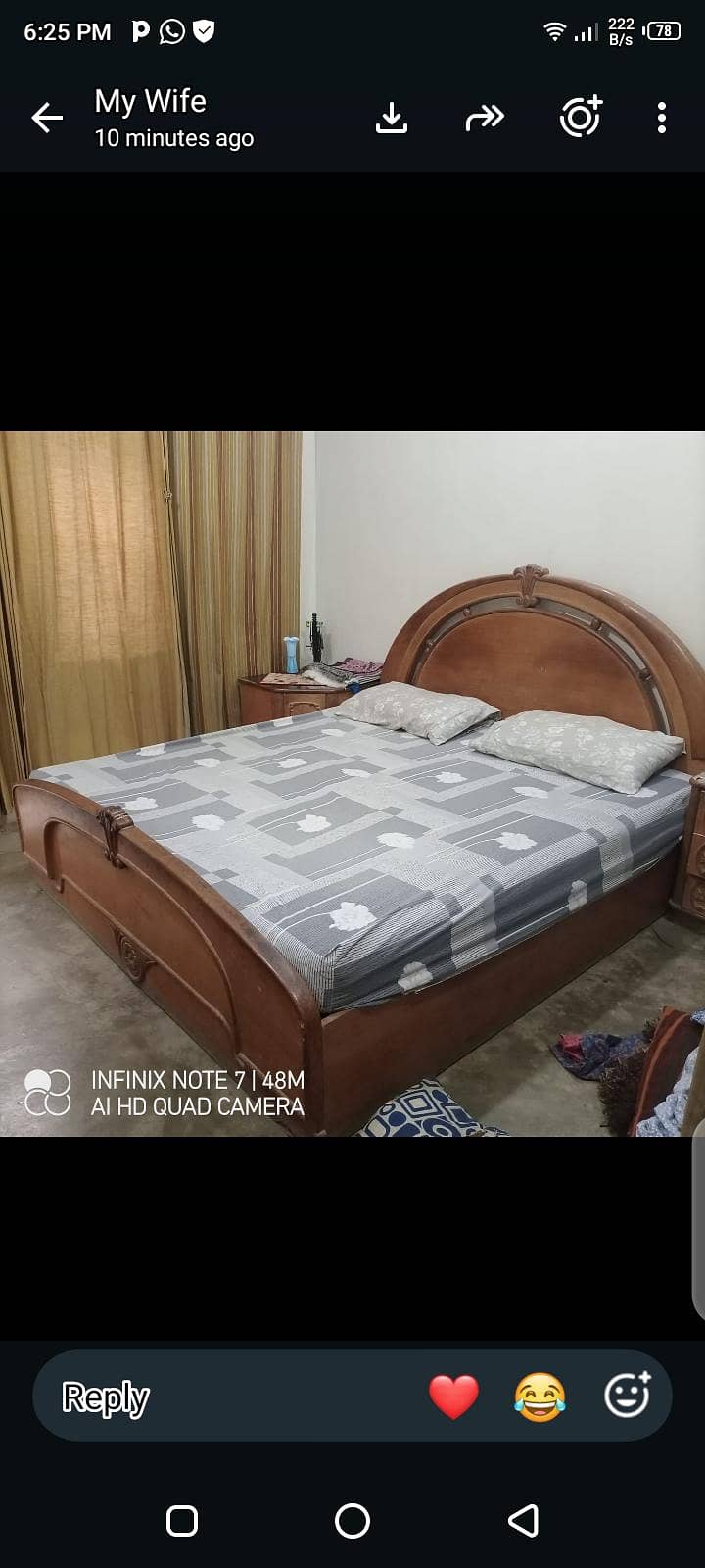 BED SET AND DRESSING TABLE 4