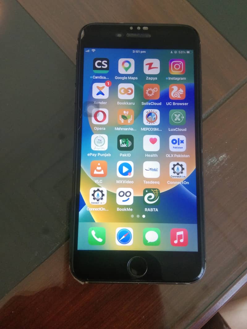 Apple iPhone 8 Plus 6