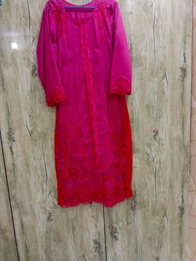 mushk brand lawn 3 peice imbrided size medium