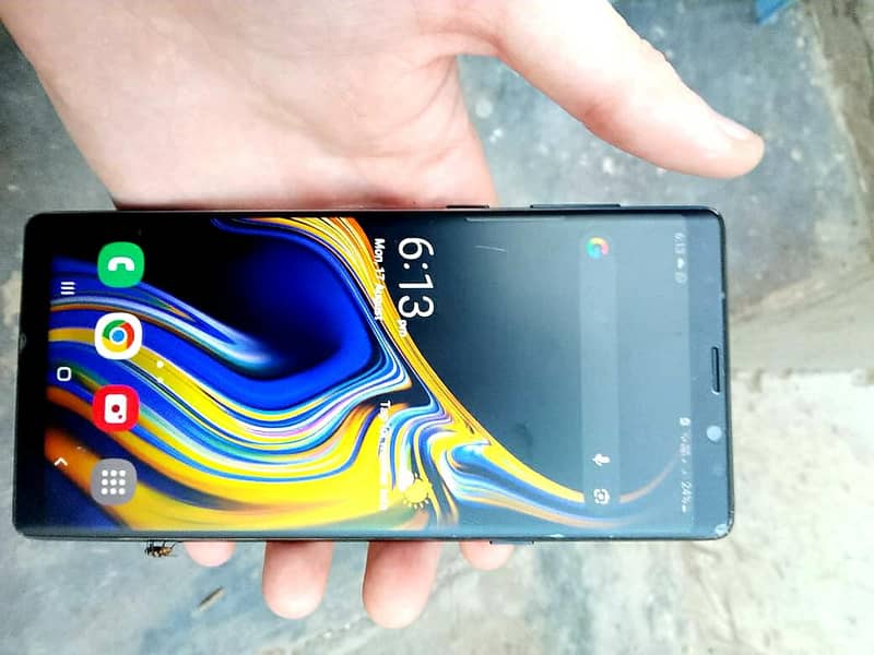 Samsung  galaxy note 9 4
