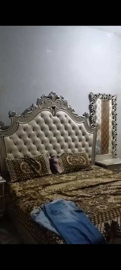compelete bedroom set