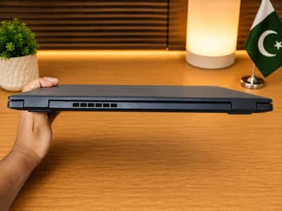 Core i5 10th Gen, 15.6 inch FHD Display, 8GB DDR4 Ram, 256GB SSD
