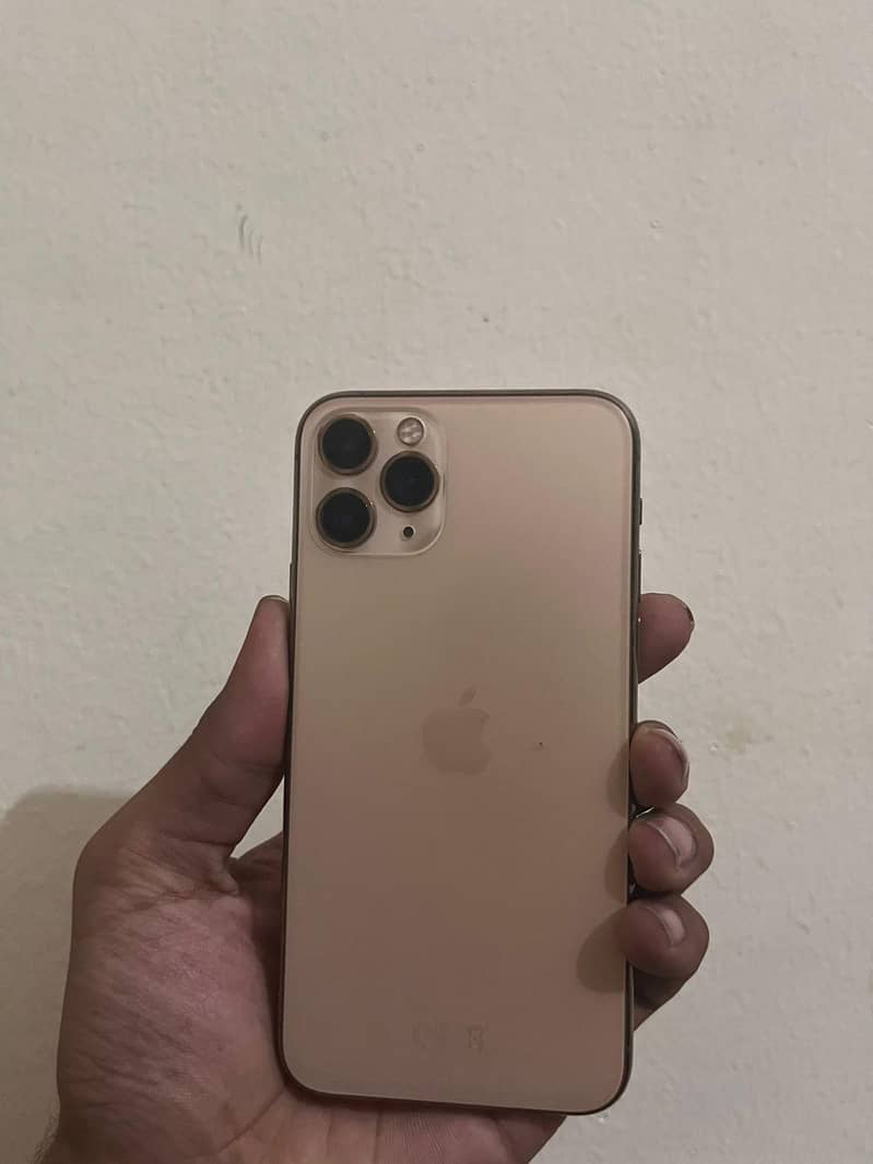 Apple iPhone 11 Pro 6