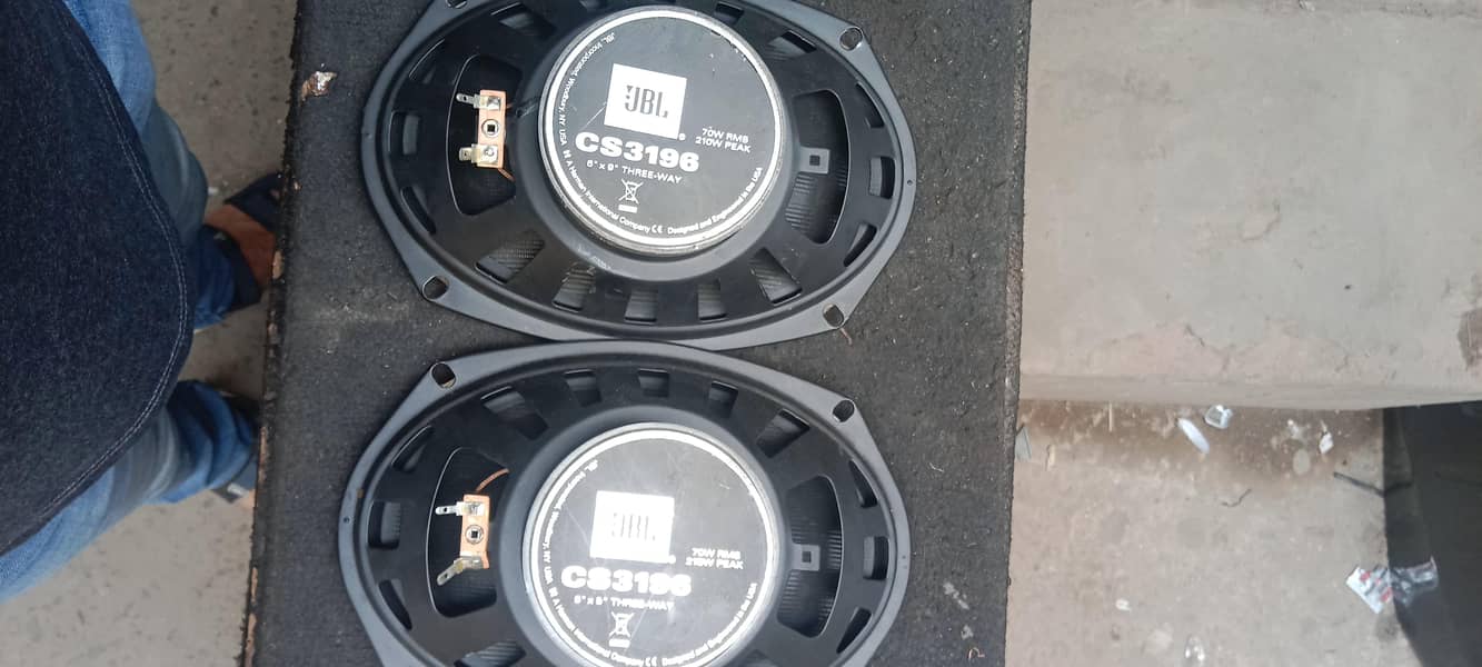 JBL speaker 5