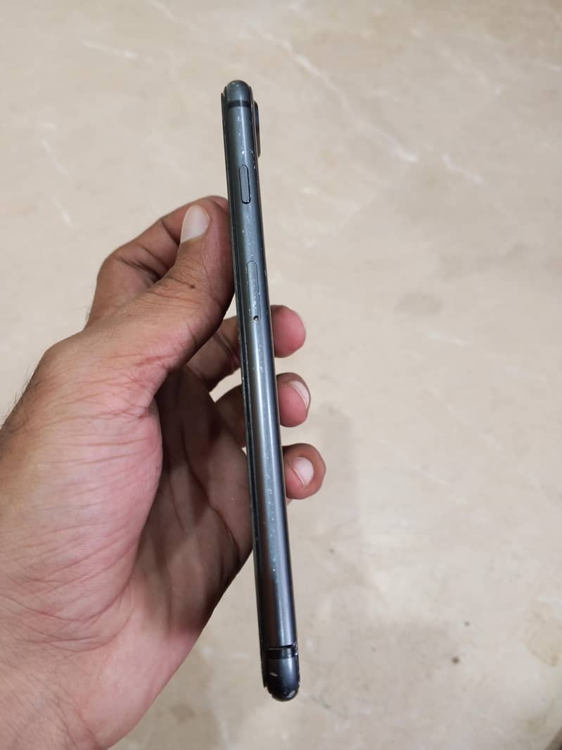 Apple iPhone 8 Plus 8