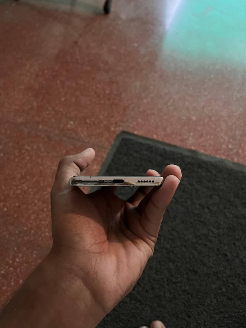 Tecno CAMON 40 Pro 3