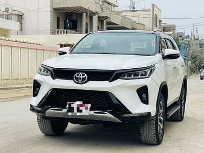 Toyota Fortuner V 2018 Petrol