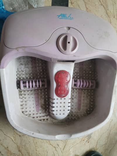 Manicure and Pedicure Machine