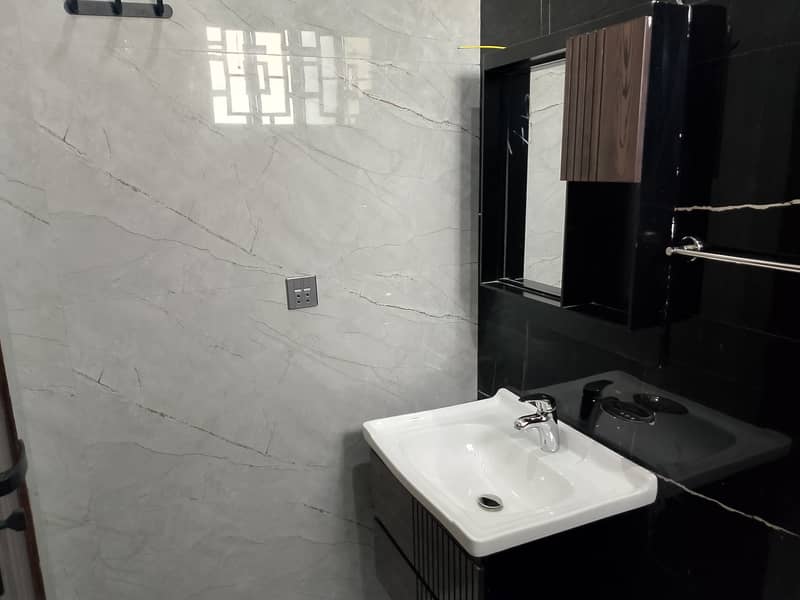 Lower Portion For Rent 5