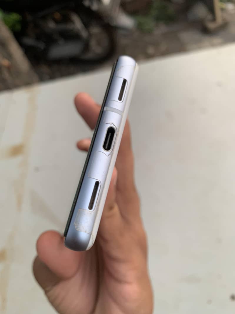 Google Pixel 7a 2