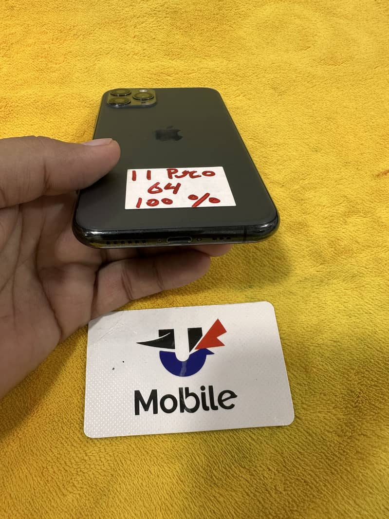 iPhone 11 pro 4