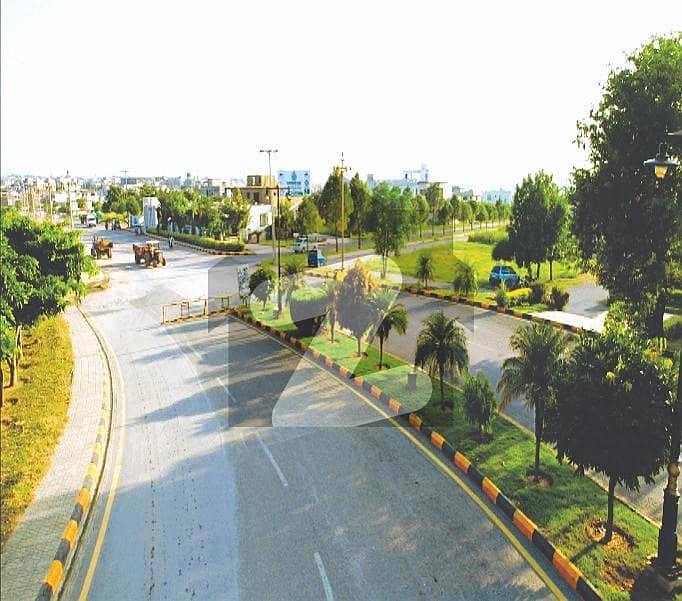 Good Solid Location Plot Available For Sale CDECHS E-16/3 0