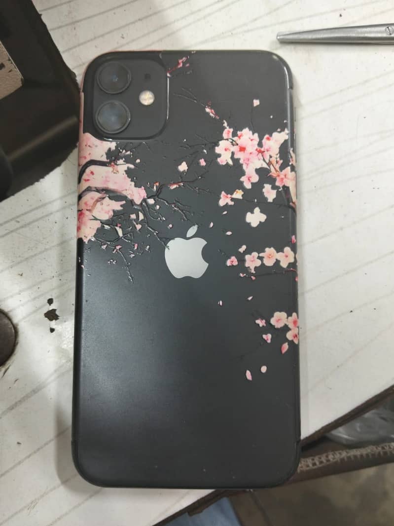 Apple iPhone 11 1